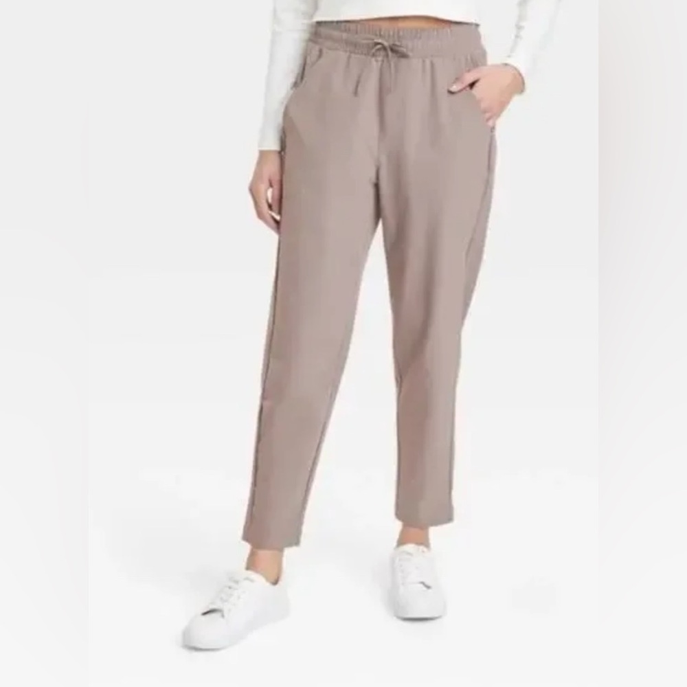 Target All In Motion Taper Active Pants | Taupe | Size XL